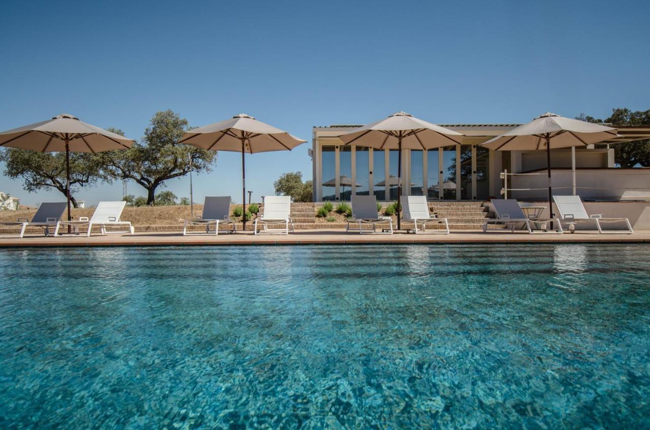 La Dehesa De Don Pedro Hotel Монестерио Екстериор снимка