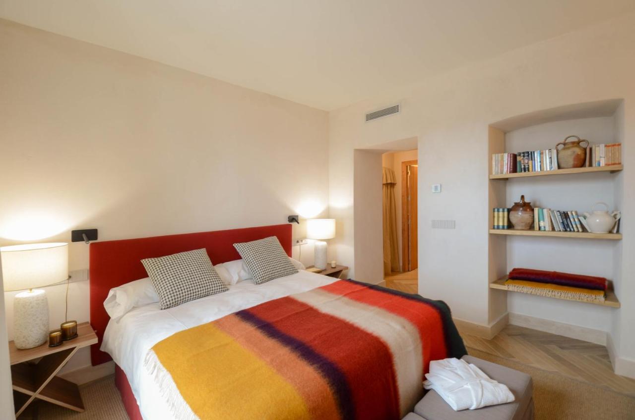 La Dehesa De Don Pedro Hotel Монестерио Екстериор снимка