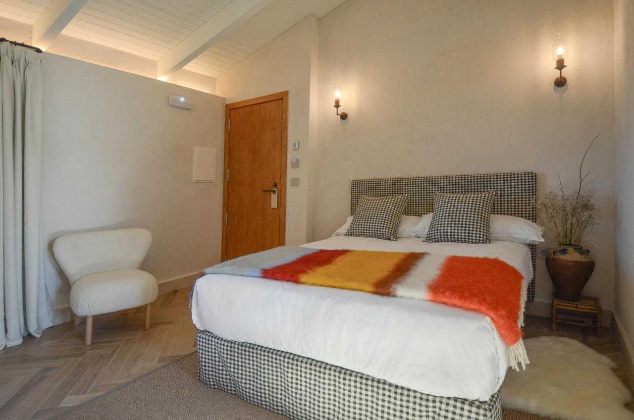 La Dehesa De Don Pedro Hotel Монестерио Екстериор снимка