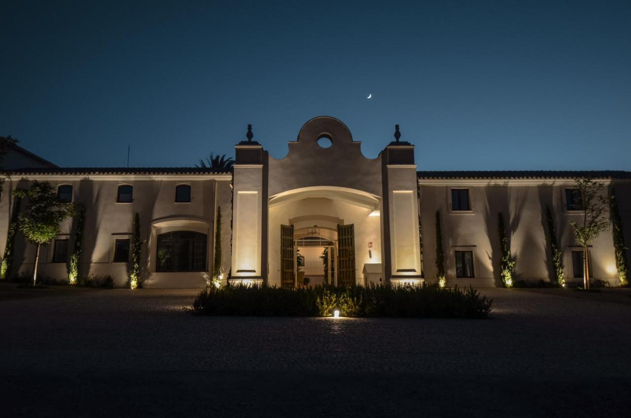 La Dehesa De Don Pedro Hotel Монестерио Екстериор снимка