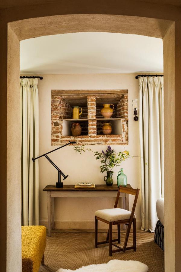 La Dehesa De Don Pedro Hotel Монестерио Екстериор снимка