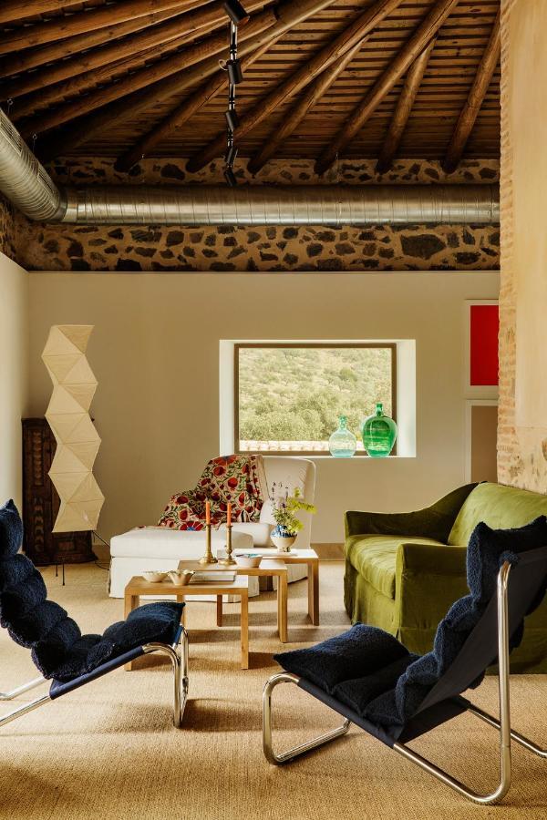 La Dehesa De Don Pedro Hotel Монестерио Екстериор снимка